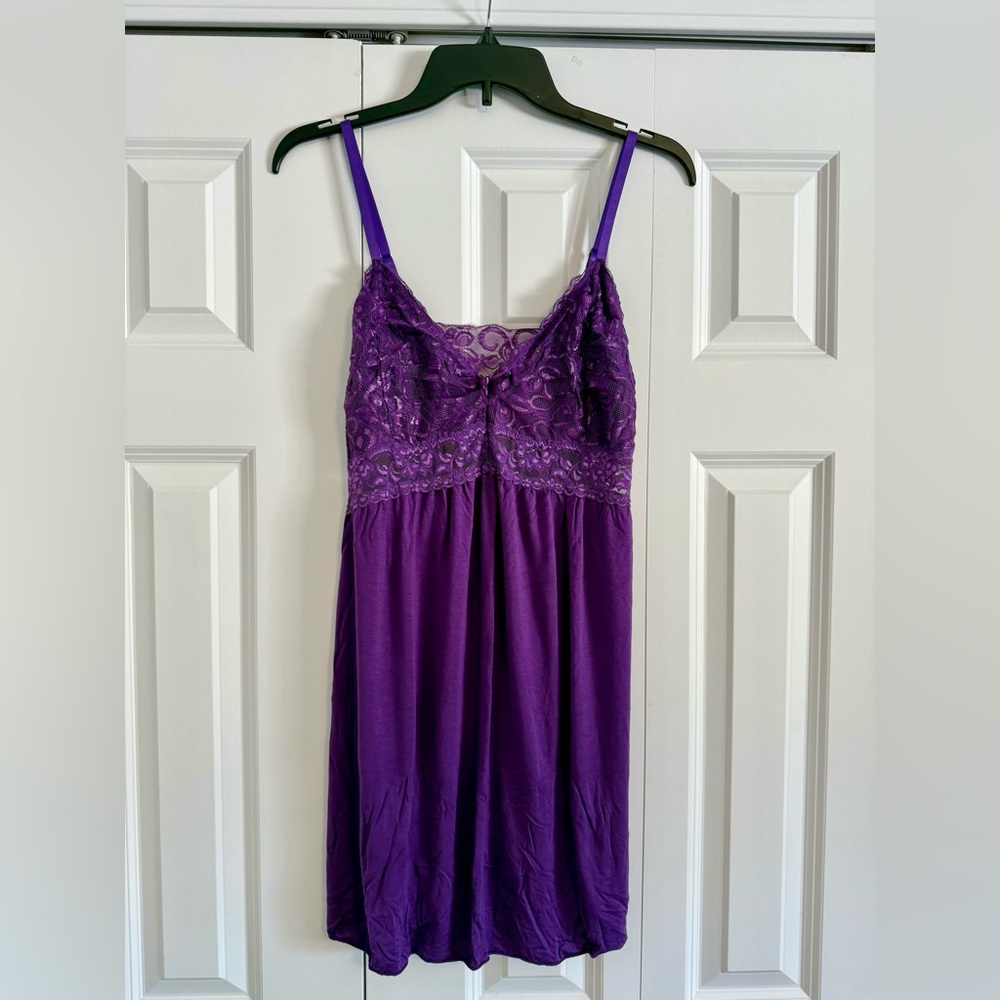 Elegant Purple Lace Chemise